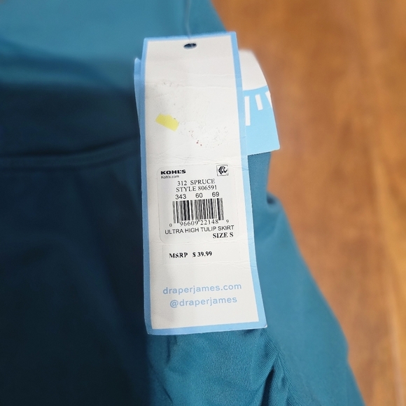 Draper James Tulip Swim Skirt NWT - Picture 5 of 6